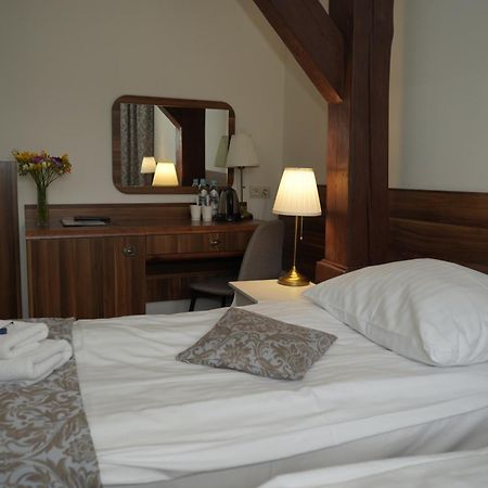Hotel Wit Stwosz คราคูฟ ภายนอก รูปภาพ