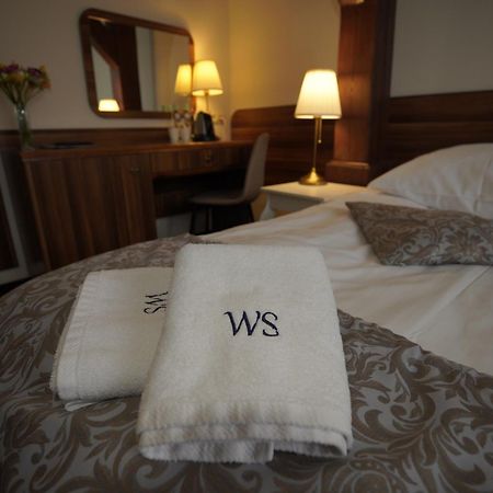 Hotel Wit Stwosz คราคูฟ ภายนอก รูปภาพ