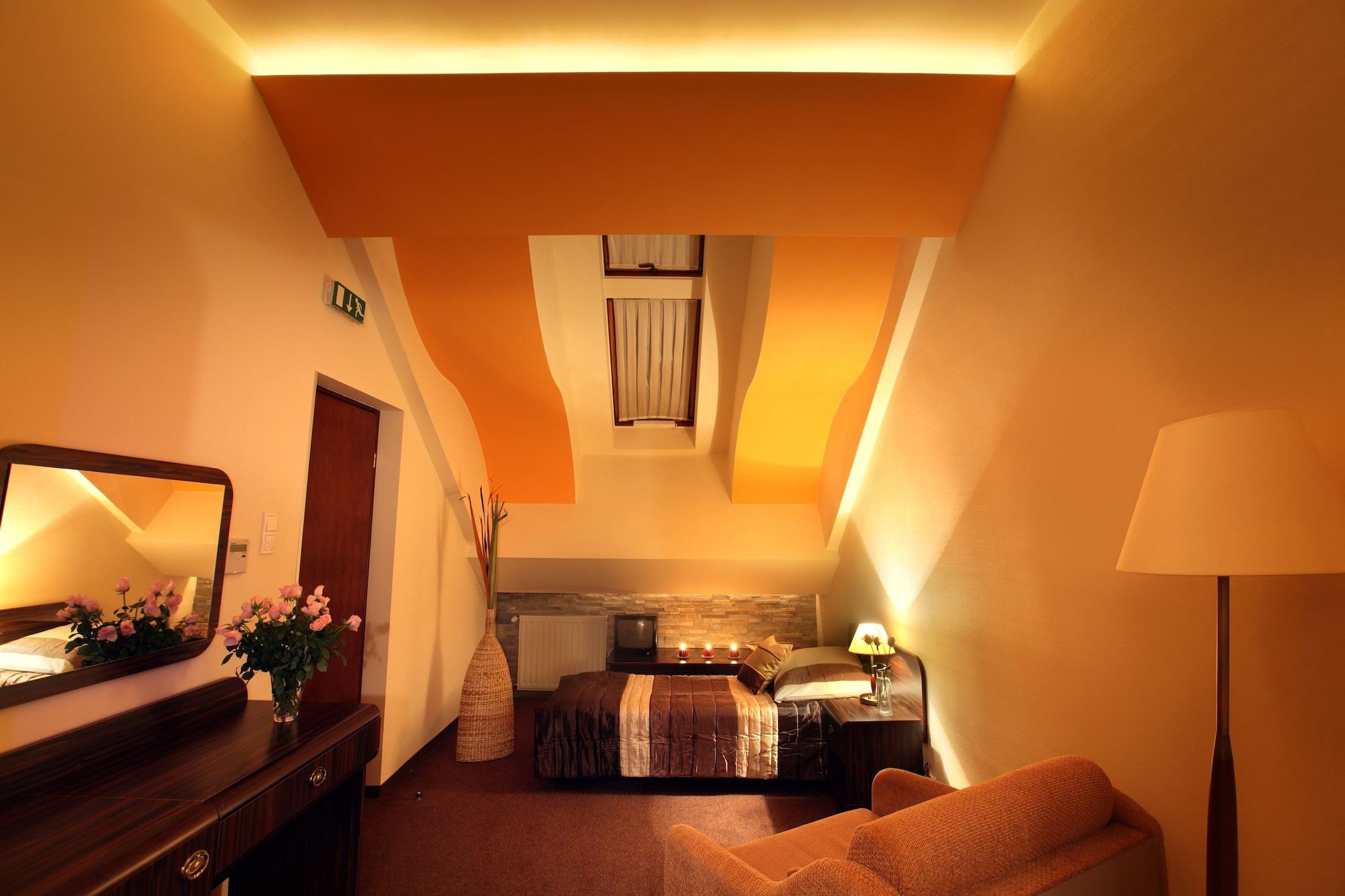 Hotel Wit Stwosz คราคูฟ ห้อง รูปภาพ