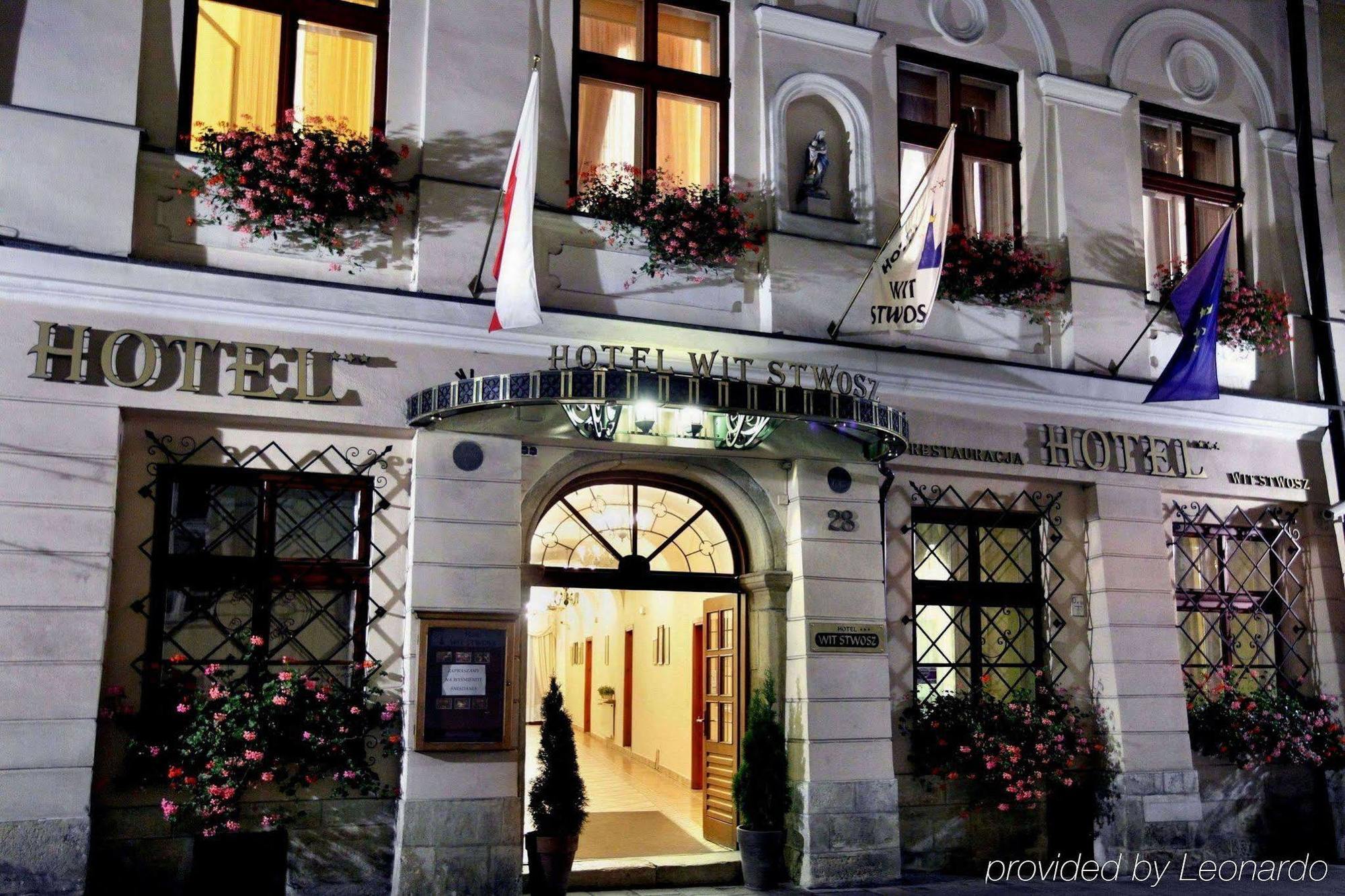 Hotel Wit Stwosz คราคูฟ ภายนอก รูปภาพ